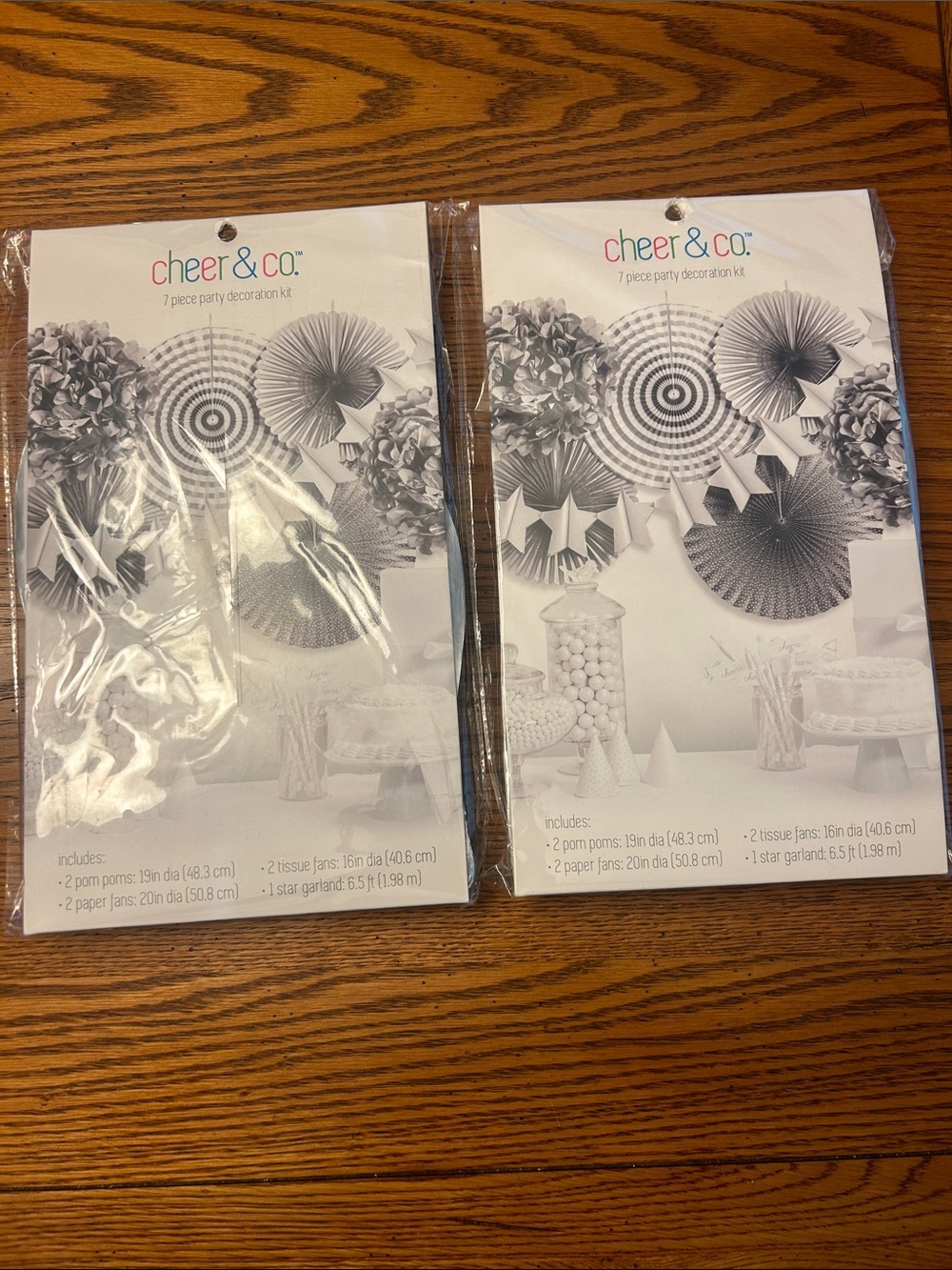 2 Silver Party Decoration Kit - 7 Piece/1